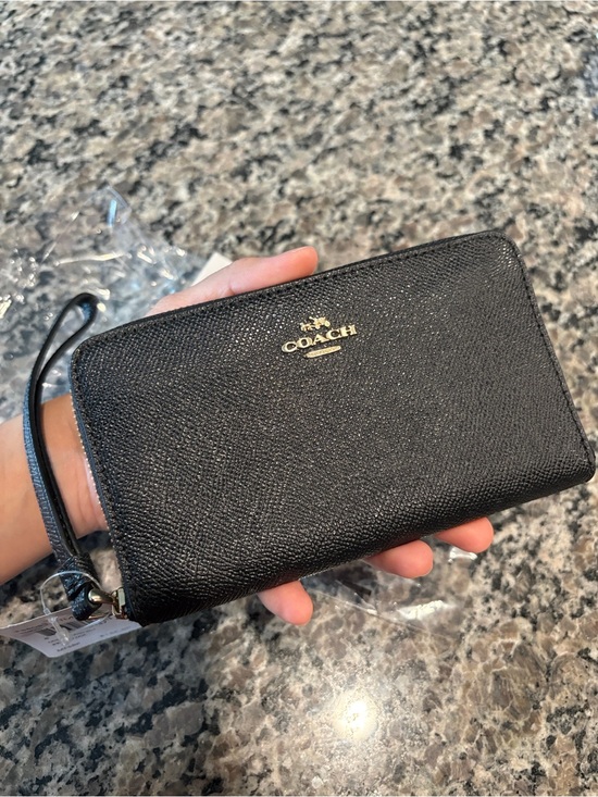 Coach Handbags - Coach Black Saffiano Zip Wallet Wristlet
